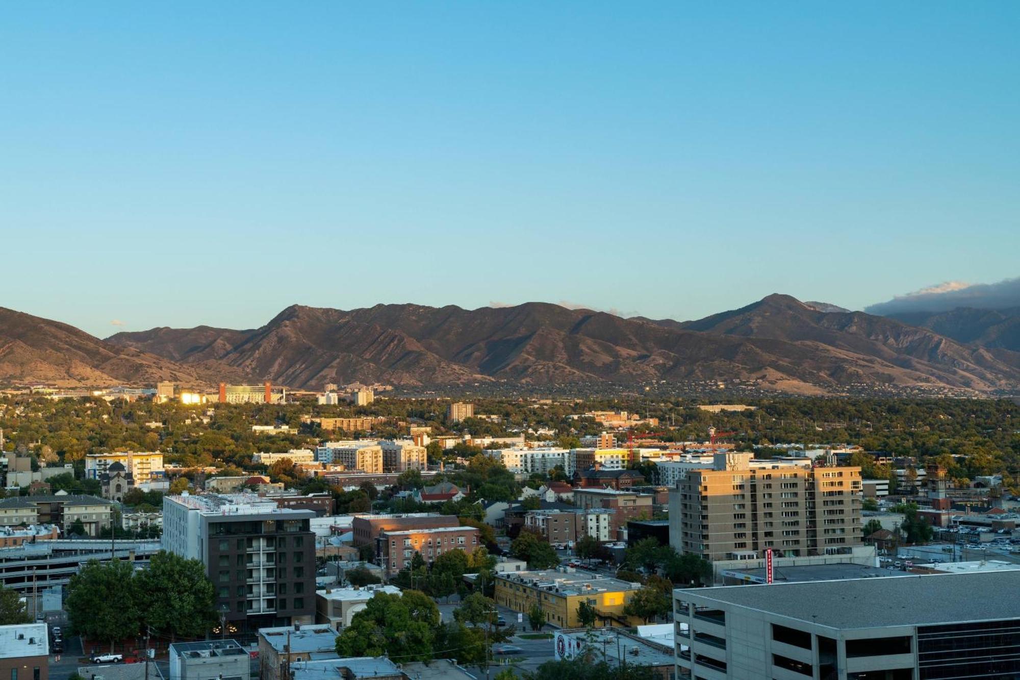 Marriott Salt Lake City Center Hotel Bagian luar foto